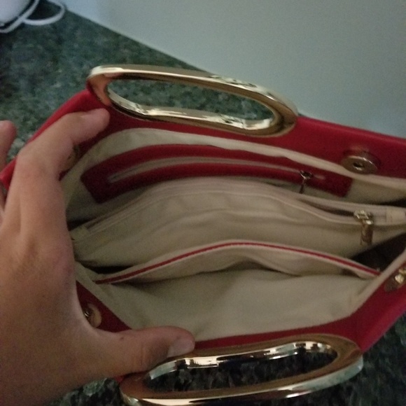 Forever New red handbag - Picture 4 of 4